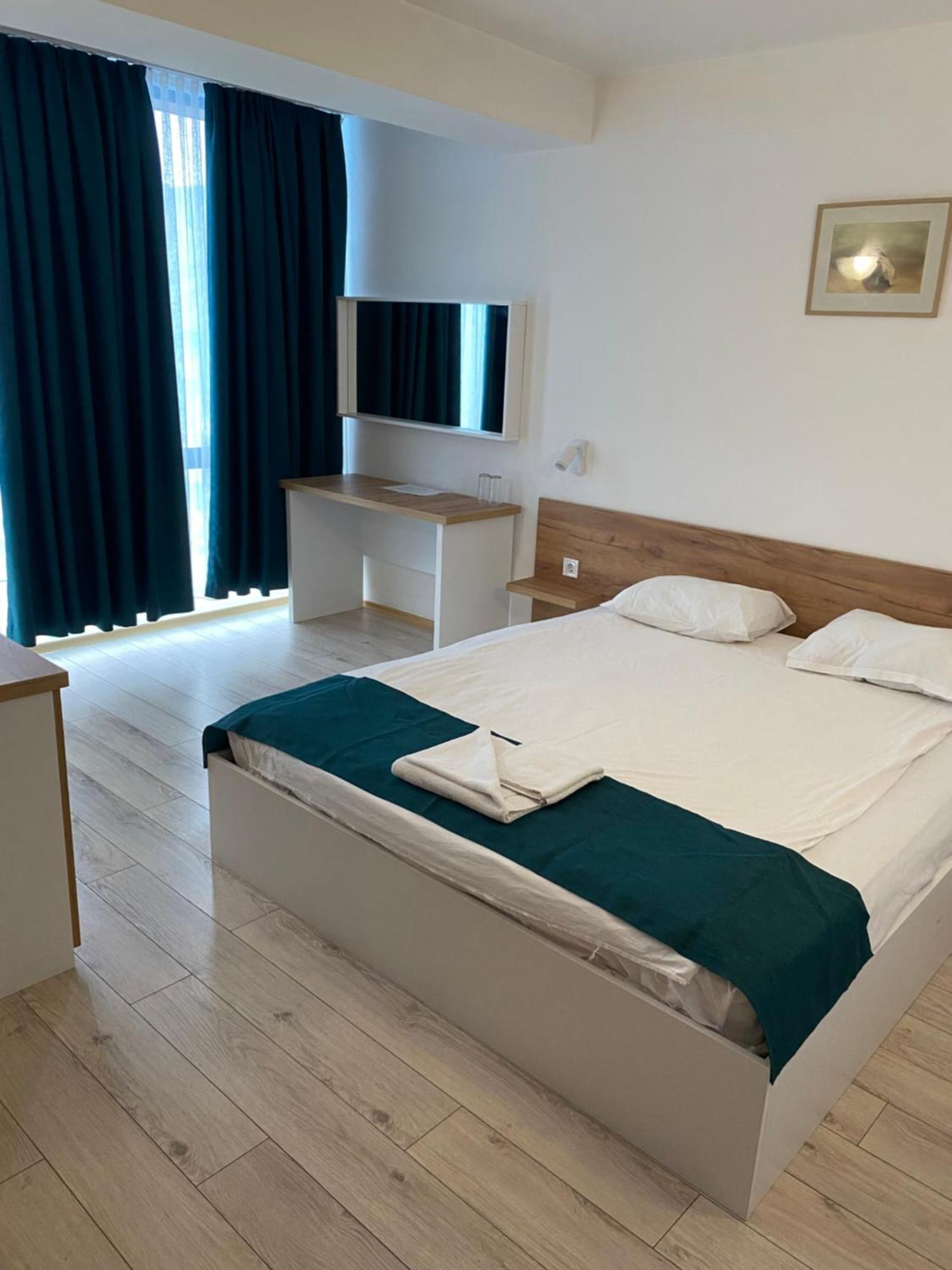 Hotel Fors بورغاس المظهر الخارجي الصورة